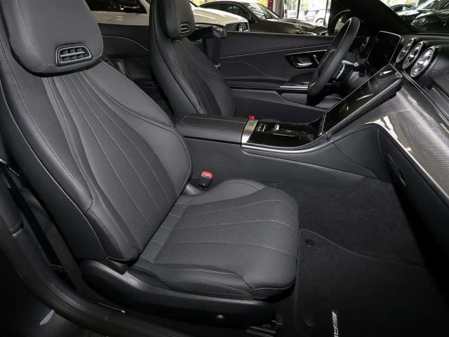 Mercedes-Benz CLE 450 4MATIC AMG Line