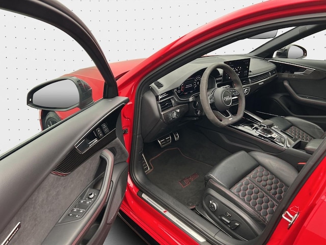 Audi RS4 Avant Quattro