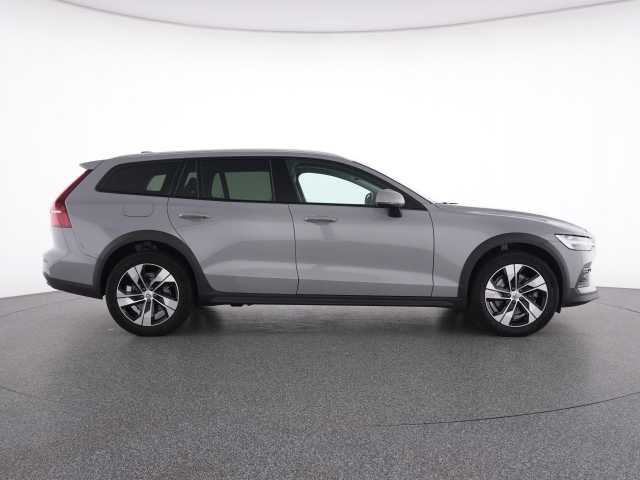 Volvo V60 Cross Country CC