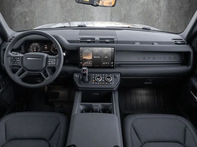 Land Rover Defender 110 D250 Dynamic SE