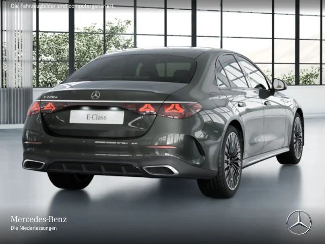 Mercedes-Benz E 220 AMG Line E 220 d Sedan