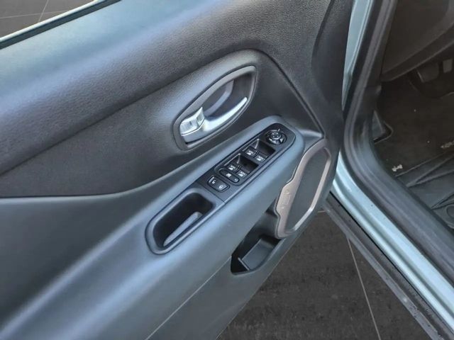 Jeep Renegade Hybrid