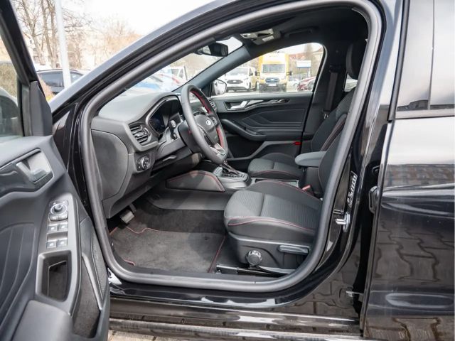 Ford Focus ST Line Wagon