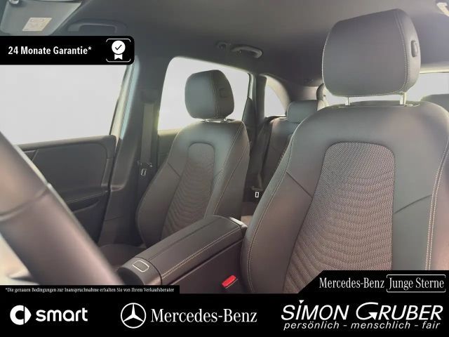 Mercedes-Benz B 180 Progressive Sedan