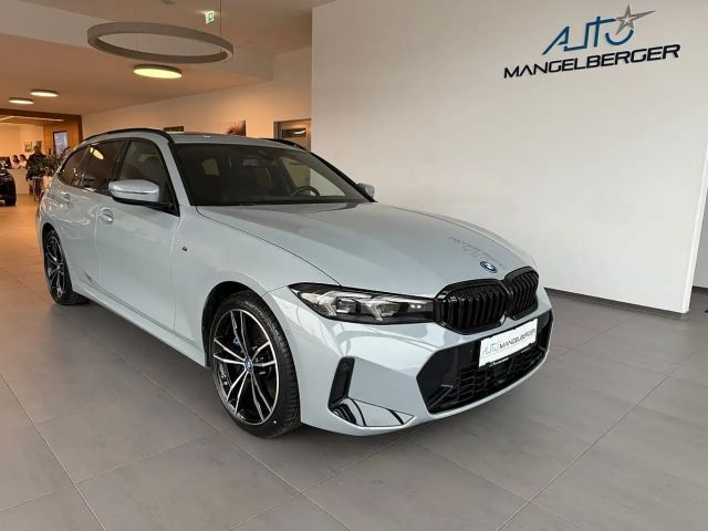 BMW 330 330e M-Sport Touring xDrive