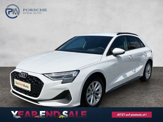 Audi A3 30 TFSI Sedan
