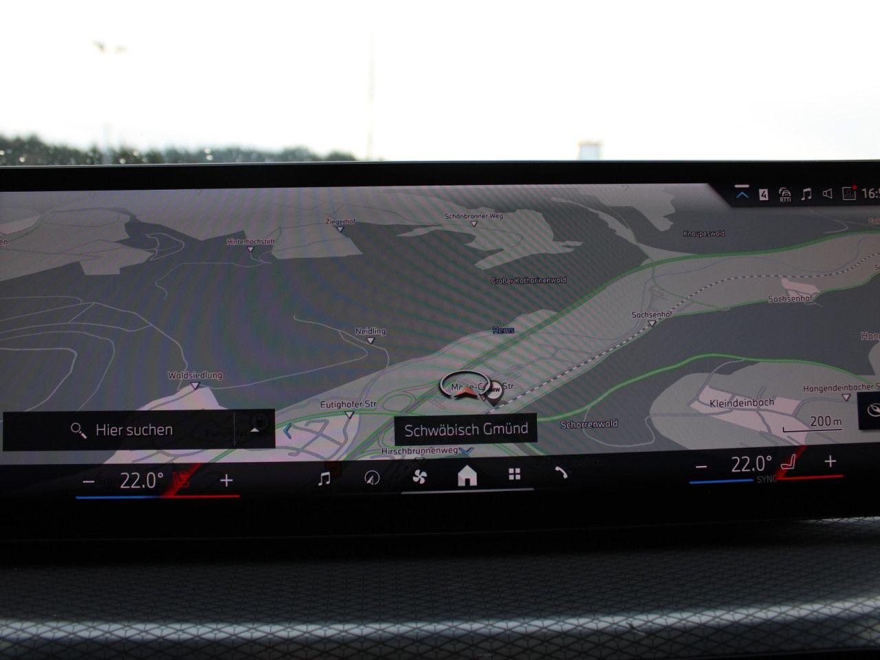 BMW 320 320d M-Sport Touring xDrive