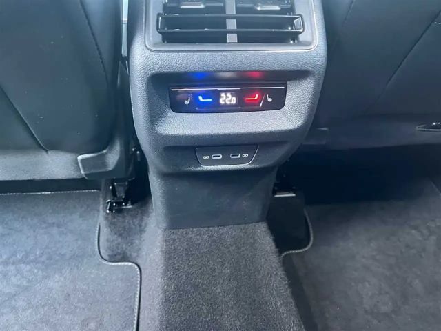 Volkswagen Tiguan 1.5 eTSI DSG R-Line