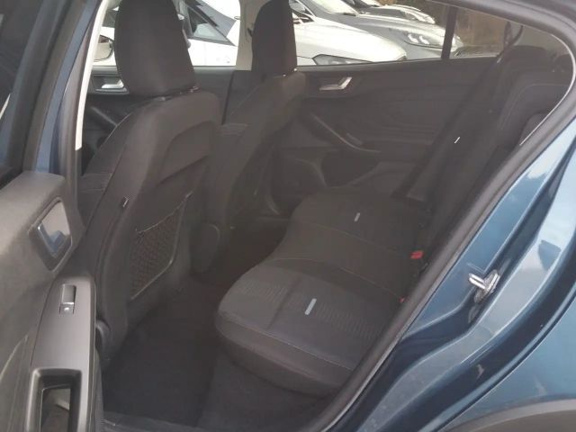 Ford Focus Active