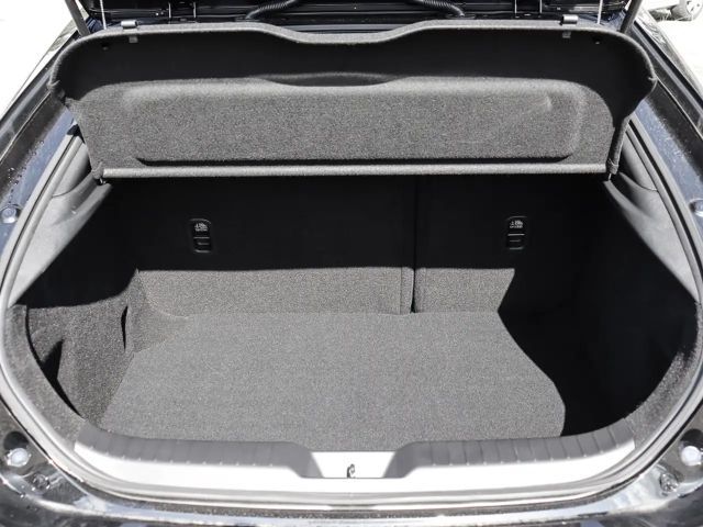 Mazda 3 2.5L Homura SkyActiv e-Skyactiv