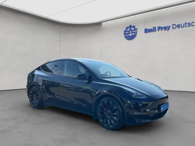Tesla Model Y AWD Dual Motor Performance