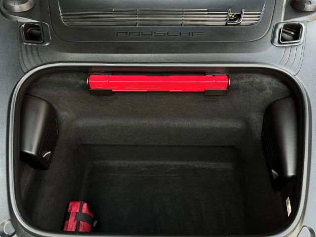 Porsche Cayman 718 Coupé RS