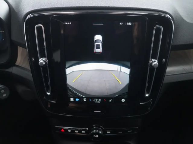 Volvo XC40 Core Recharge