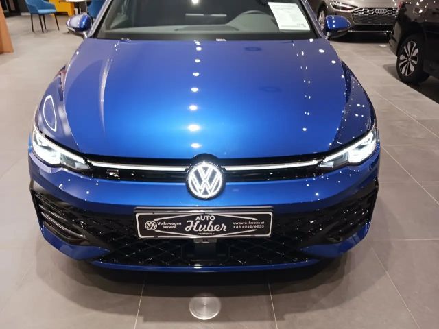 Volkswagen Golf 1.5 eTSI R-Line Variant