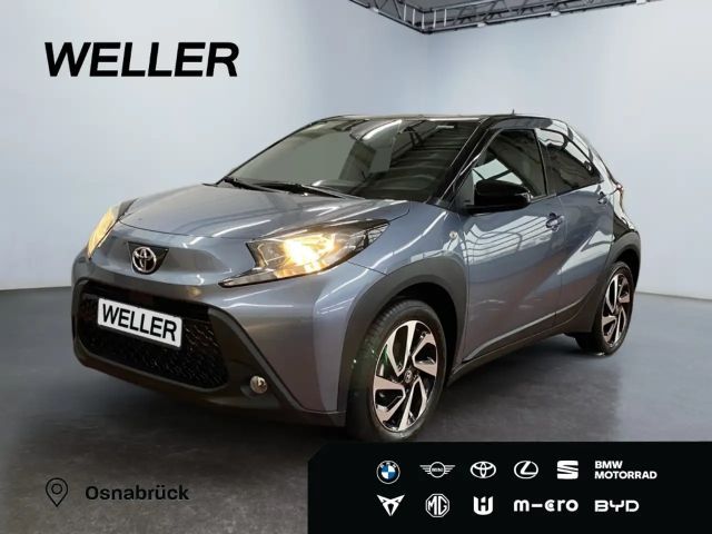 Toyota Aygo X Bi-Tone Hatchback