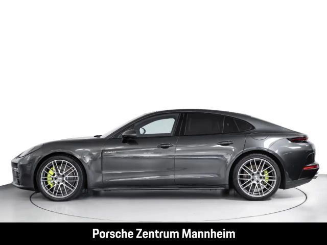 Porsche Panamera 4 E-Hybrid