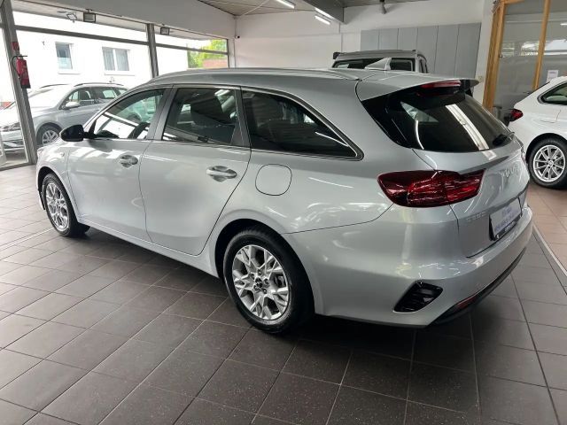 Kia Ceed CRDi Vision