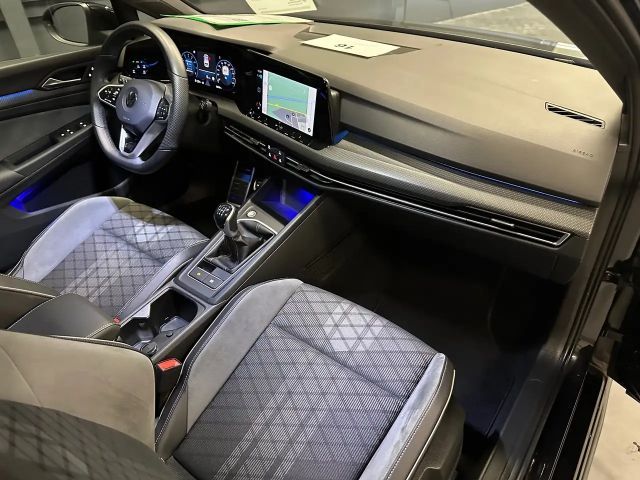 Volkswagen Golf 1.5 TSI R-Line