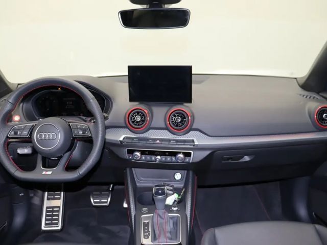 Audi Q2 35 TFSI S-Line