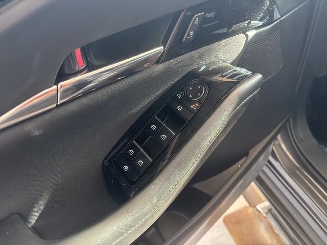 Mazda CX-30 Exclusive-line