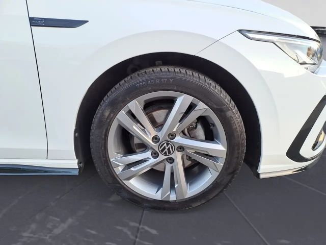 Volkswagen Golf 1.5 TSI R-Line Variant
