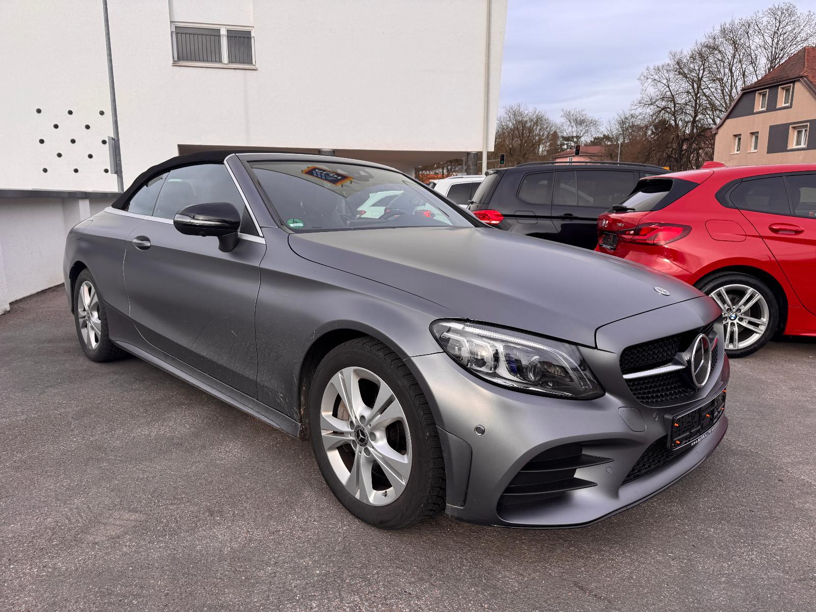 Mercedes-Benz C 300 AMG Line Cabriolet
