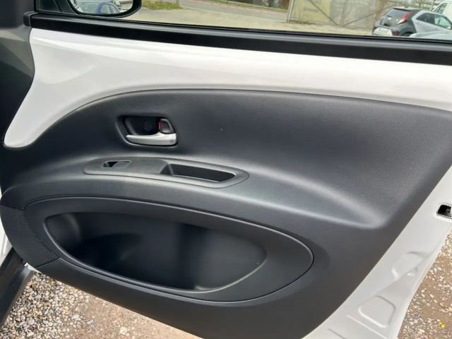 Toyota Aygo X Hatchback Play X-play