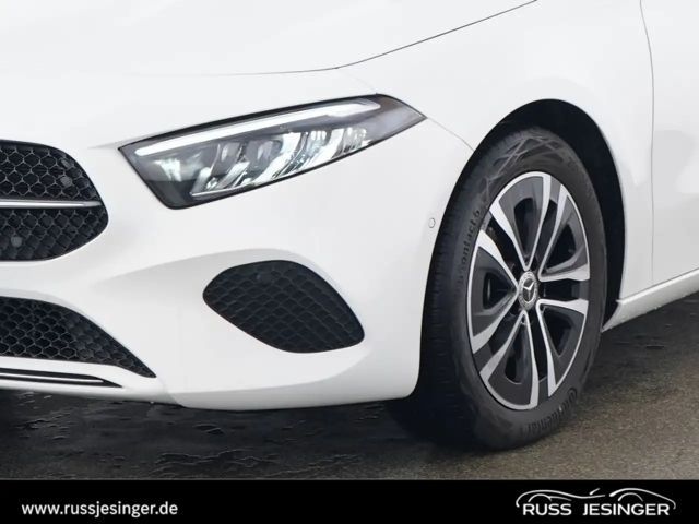 Mercedes-Benz A 180 AHK*AUT*Kam.*KlimaA*LED*LM*Navi*PDC*SHZ
