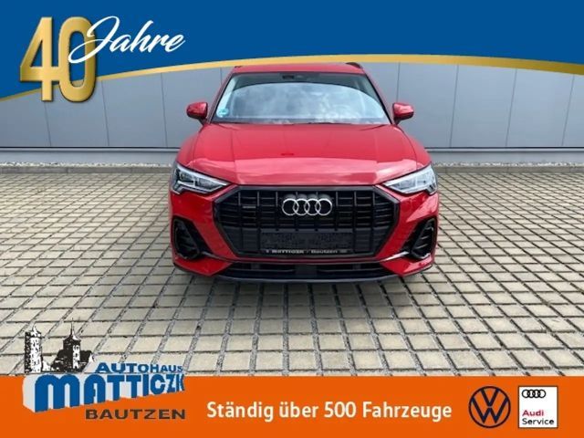Audi Q3 40 TFSI Quattro S-Line S-Tronic