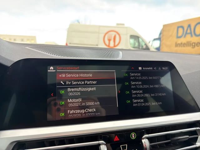 BMW 330 330e M-Sport Touring xDrive