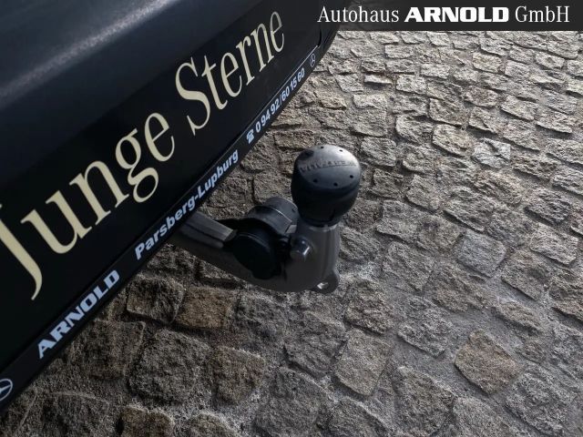 Mercedes-Benz EQA 350 4MATIC AMG Line