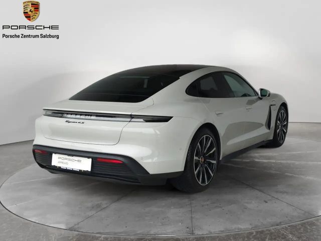 Porsche Taycan 4S