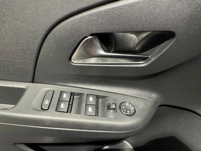 Opel Corsa F 1.2 Tempomat,Navi,Rückfahrkamera