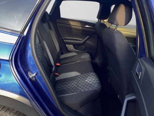 Volkswagen Taigo 1.0 TSI DSG R-Line