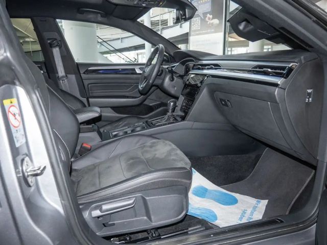 Volkswagen Arteon 2.0 TSI R-Line