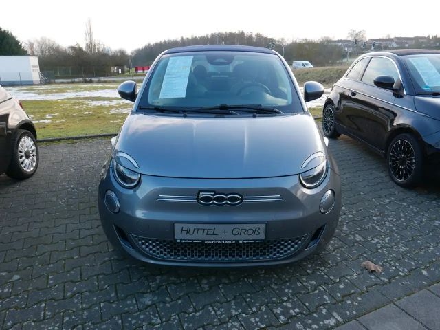 Fiat 500e 42 kWh Icon