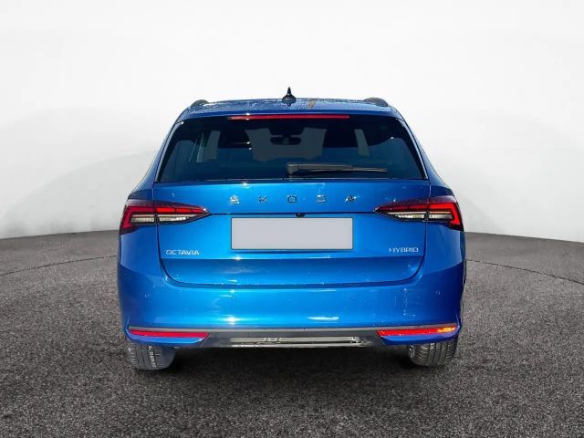Skoda Octavia Combi Selection
