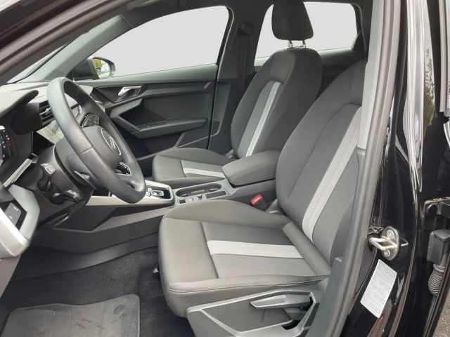 Audi A3 S-Tronic Sedan