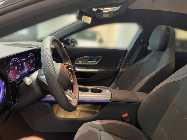 Mercedes-Benz CLA 350 4MATIC AMG Line