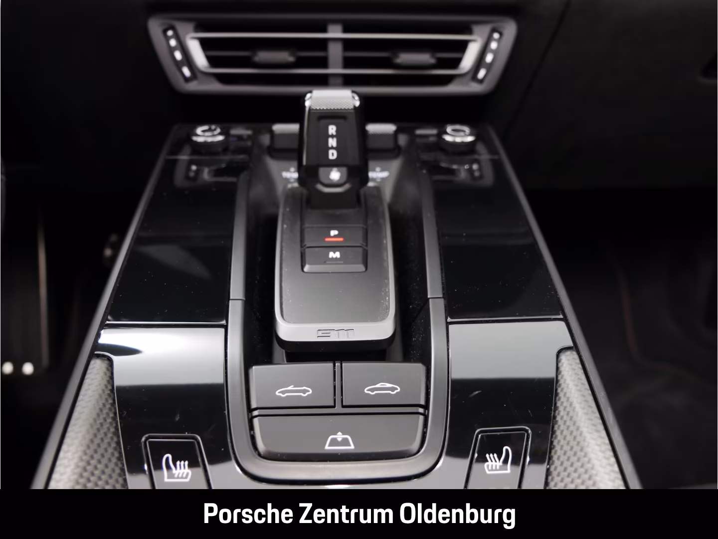 Porsche 911 4 992 Cabriolet Carrera GTS