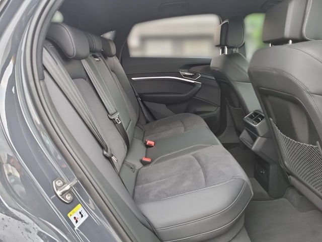 Audi Q8 e-tron 55 Quattro S-Line Sportback