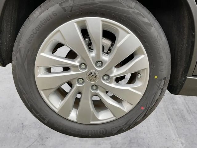 Suzuki S-Cross Hybrid