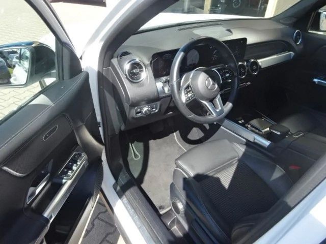 Mercedes-Benz GLB 200 Progressive