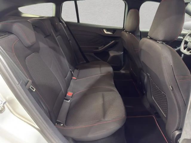 Ford Focus EcoBoost ST Line Wagon