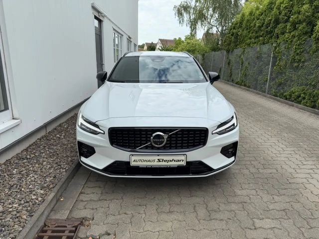 Volvo V60 Dark Plus