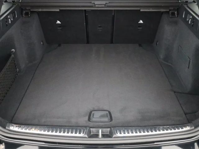 Mercedes-Benz C 200 AVANTGARDE C 200 d Estate