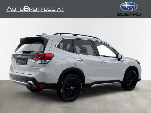 Subaru Forester Premium e-Boxer e-Boxer