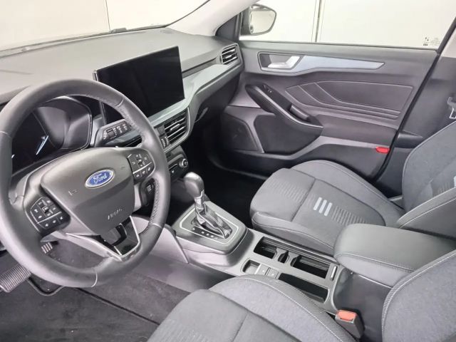 Ford Focus / Pano. / AT / AHK / Sitz-Lenkradheizung