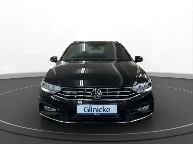 Volkswagen Passat 2.0 TSI R-Line Variant