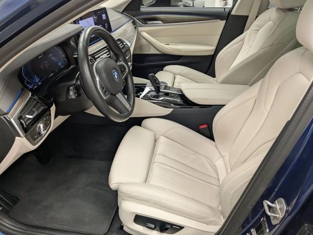 BMW 530 530e Touring